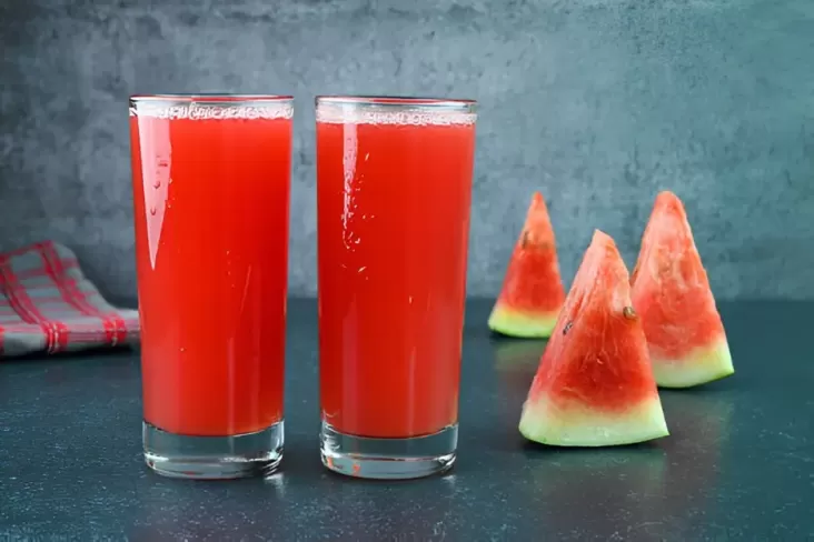 6 Minuman yang tersebut Segera Menurunkan Asam Urat, Usir Nyeri Tajam